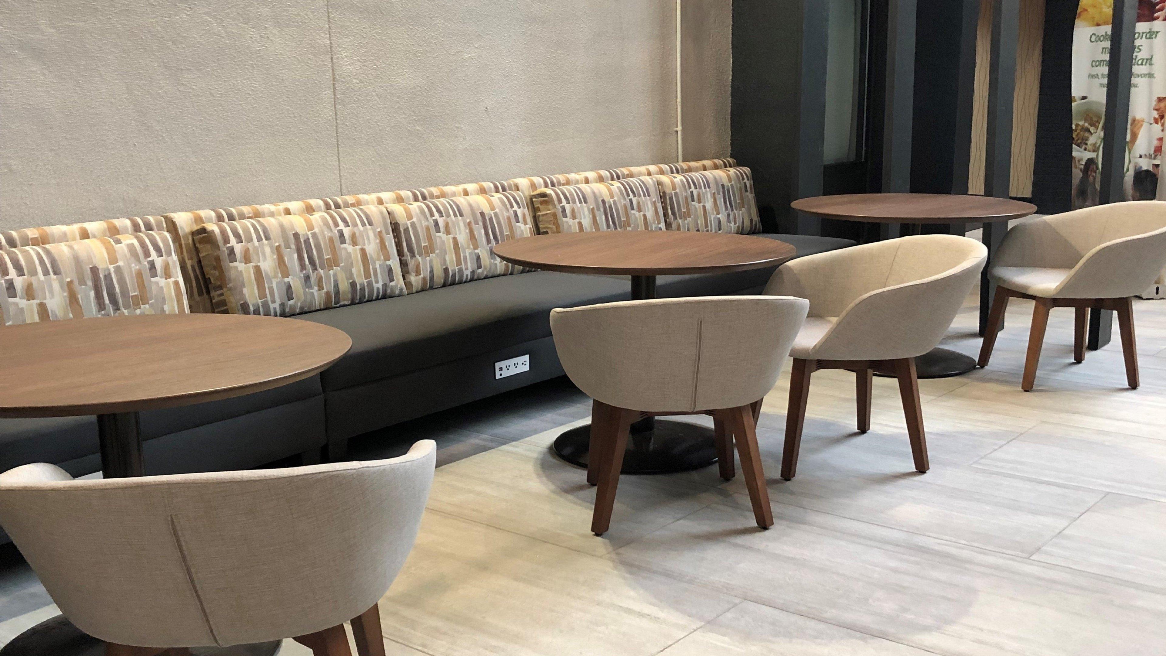 Holiday Inn Roanoke Airport - Conference Ctr By Ihg Dış mekan fotoğraf